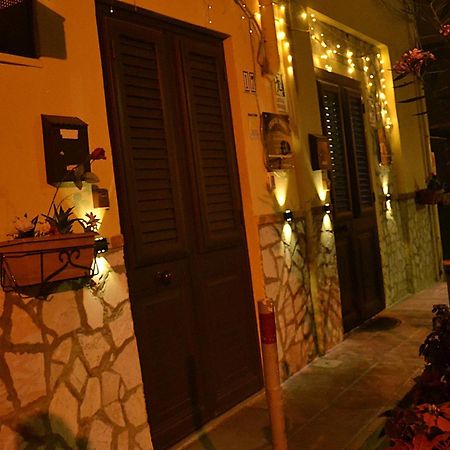 Casa Del Vicolo Apartament Palermo Luaran gambar