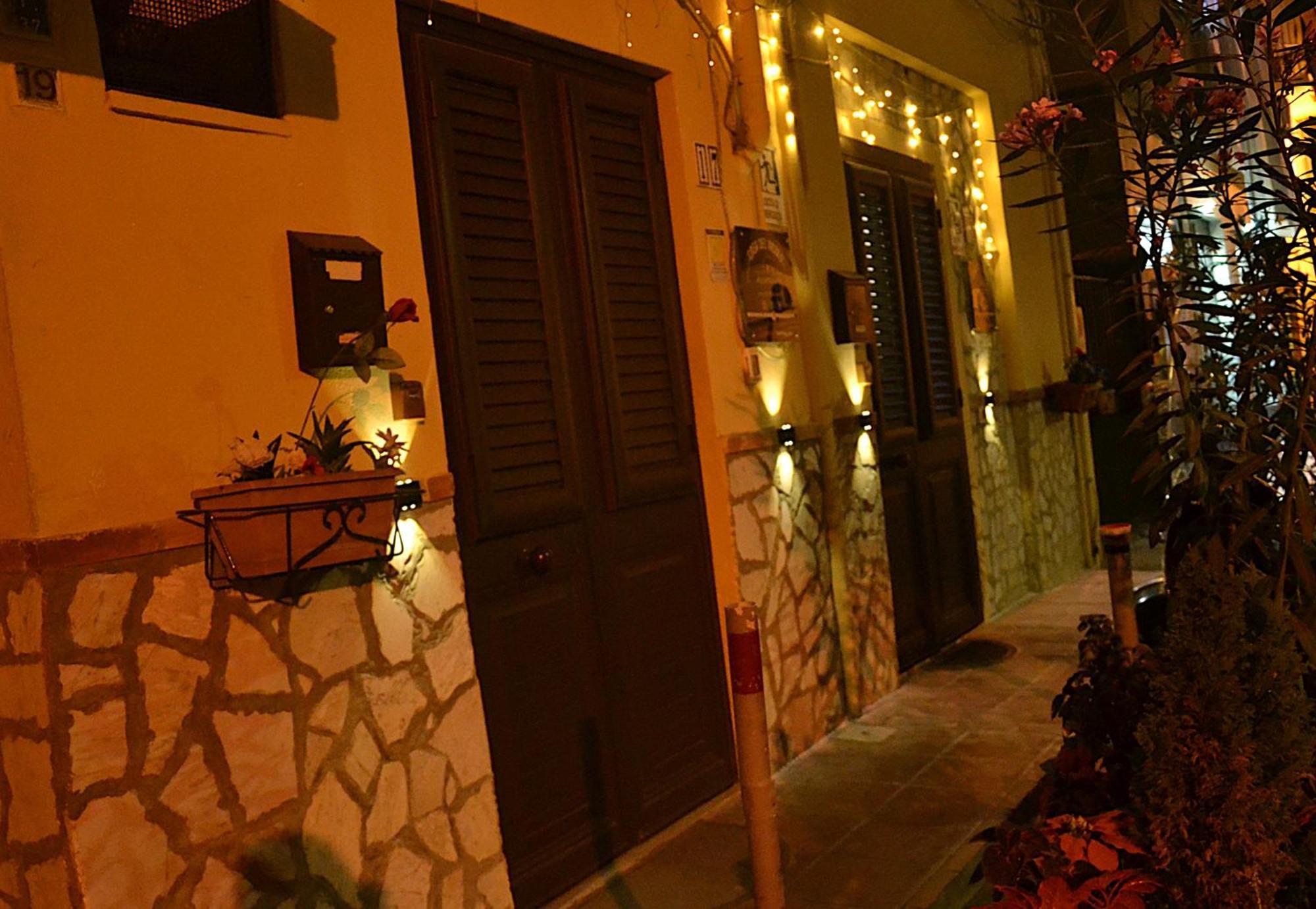 Casa Del Vicolo Apartament Palermo Luaran gambar